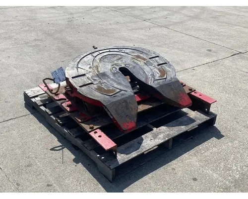 HOLLAND T880 Fifth Wheel