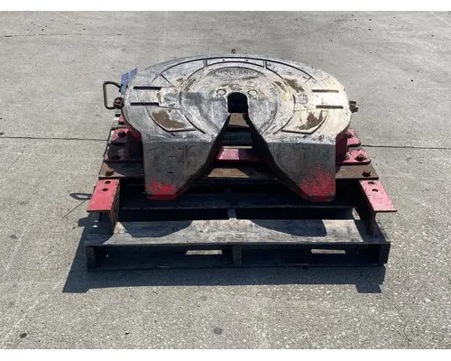 HOLLAND T880 Fifth Wheel