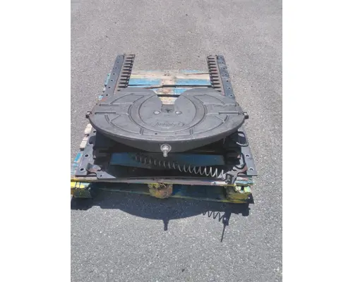 HOLLAND TOP PLATE FIFTH WHEEL PART