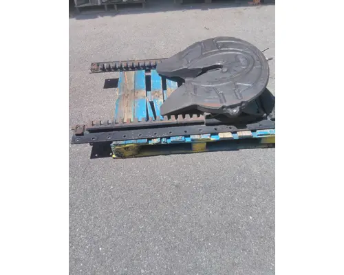 HOLLAND TOP PLATE FIFTH WHEEL PART