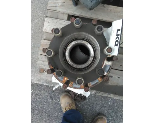 HUB PILOTED - ALUMINUM 10 LUG HUB