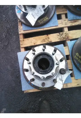 HUB PILOTED - ALUMINUM 10 LUG HUB