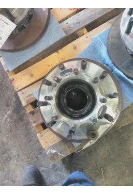 HUB PILOTED - ALUMINUM 10 LUG HUB