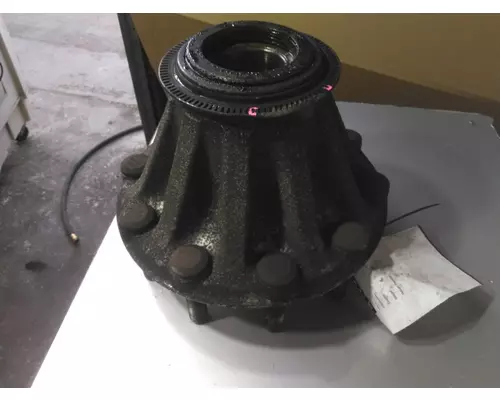 HUB PILOTED - ALUMINUM 10 LUG HUB
