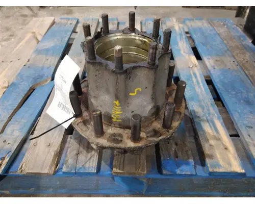 HUB PILOTED - ALUMINUM 10 LUG HUB