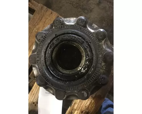 HUB PILOTED - ALUMINUM 10 LUG HUB