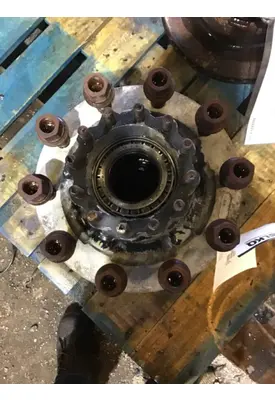 HUB PILOTED - ALUMINUM 10 LUG HUB