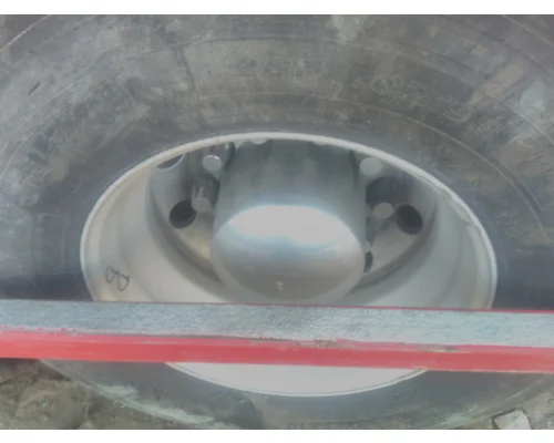 HUB PILOTED - ALUMINUM 19.5 X 6.75 WHEEL