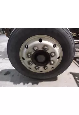 HUB PILOTED - ALUMINUM 19.5 X 6.75 WHEEL