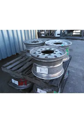 HUB PILOTED - ALUMINUM 22.5 X 13.00 WHEEL