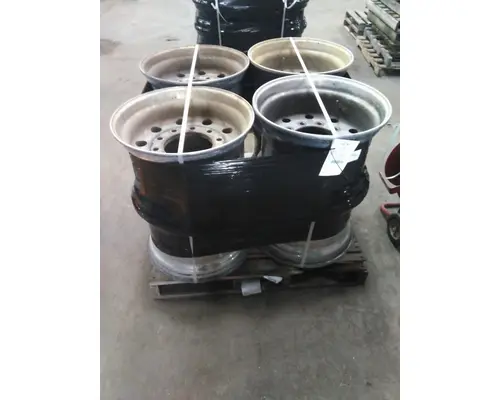 HUB PILOTED - ALUMINUM 22.5 X 14.00 WHEEL