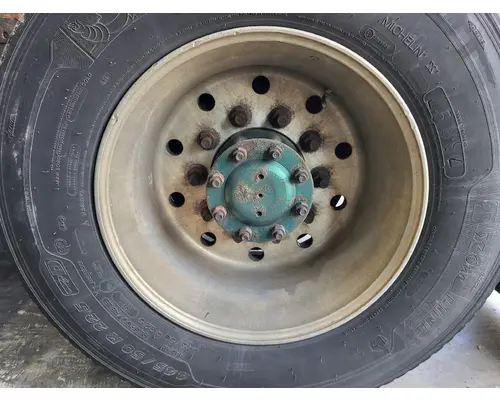 HUB PILOTED - ALUMINUM 22.5 X 14.00 WHEEL