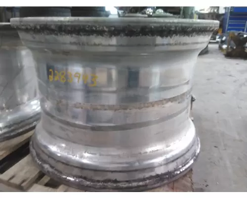 HUB PILOTED - ALUMINUM 22.5 X 14.00 WHEEL
