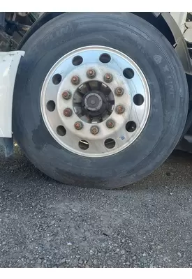 HUB PILOTED - ALUMINUM 22.5 X 8.25 WHEEL