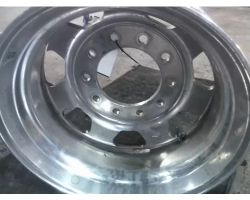 HUB PILOTED - ALUMINUM 22.5 X 8.25 WHEEL
