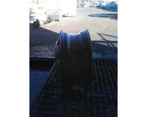 HUB PILOTED - ALUMINUM 22.5 X 8.25 WHEEL