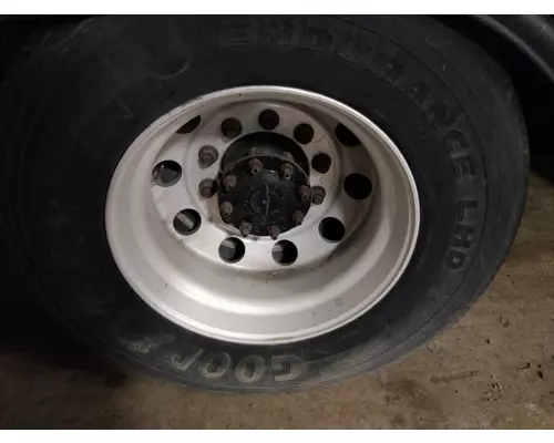 HUB PILOTED - ALUMINUM 22.5 X 8.25 WHEEL