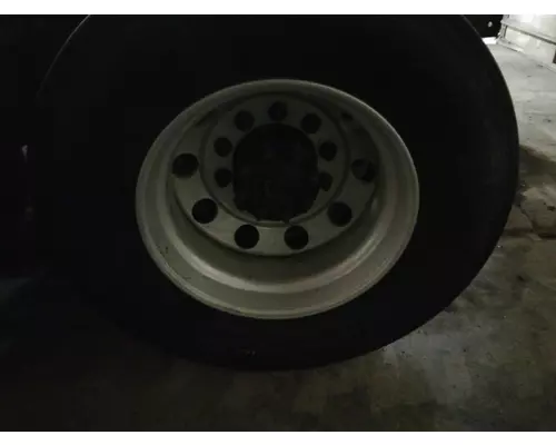 HUB PILOTED - ALUMINUM 22.5 X 8.25 WHEEL