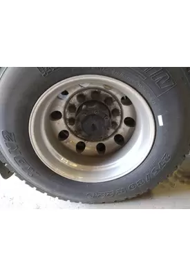 HUB PILOTED - ALUMINUM 22.5 X 8.25 WHEEL