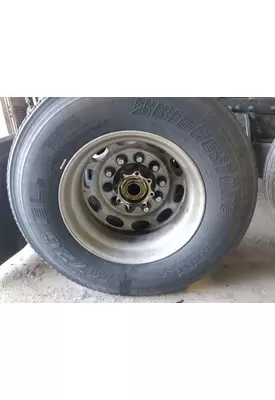 HUB PILOTED - ALUMINUM 22.5 X 8.25 WHEEL