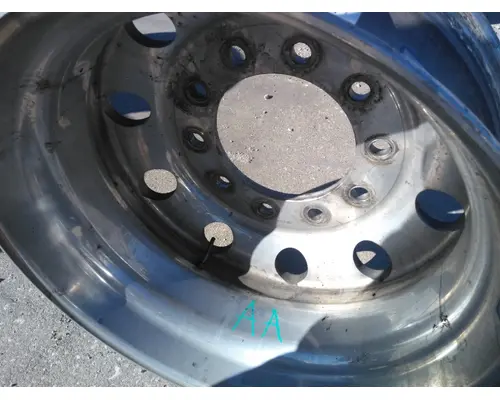 HUB PILOTED - ALUMINUM 22.5 X 8.25 WHEEL