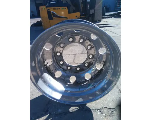 HUB PILOTED - ALUMINUM 22.5 X 8.25 WHEEL