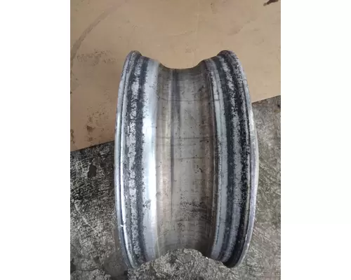 HUB PILOTED - ALUMINUM 22.5 X 8.25 WHEEL