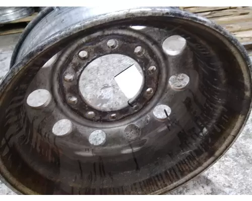 HUB PILOTED - ALUMINUM 22.5 X 8.25 WHEEL