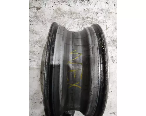 HUB PILOTED - ALUMINUM 22.5 X 8.25 WHEEL