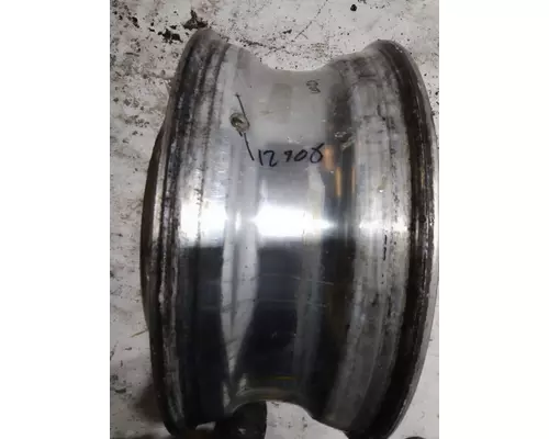 HUB PILOTED - ALUMINUM 22.5 X 8.25 WHEEL