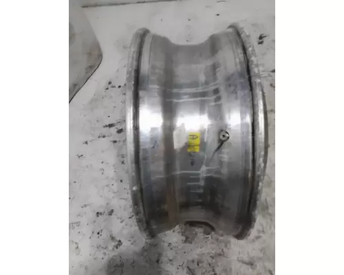 HUB PILOTED - ALUMINUM 22.5 X 8.25 WHEEL