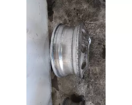 HUB PILOTED - ALUMINUM 22.5 X 8.25 WHEEL