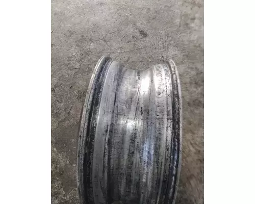HUB PILOTED - ALUMINUM 22.5 X 8.25 WHEEL