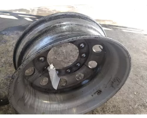 HUB PILOTED - ALUMINUM 22.5 X 8.25 WHEEL
