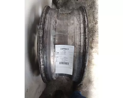 HUB PILOTED - ALUMINUM 22.5 X 8.25 WHEEL