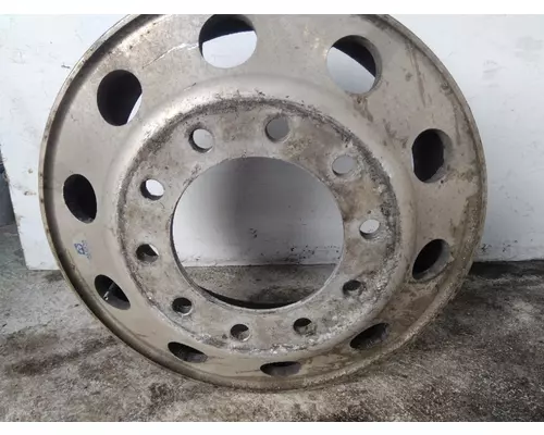 HUB PILOTED - ALUMINUM 22.5 X 8.25 WHEEL