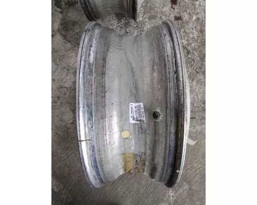 HUB PILOTED - ALUMINUM 22.5 X 8.25 WHEEL