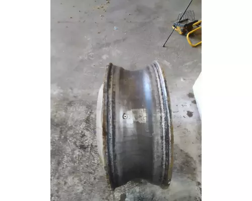 HUB PILOTED - ALUMINUM 22.5 X 8.25 WHEEL