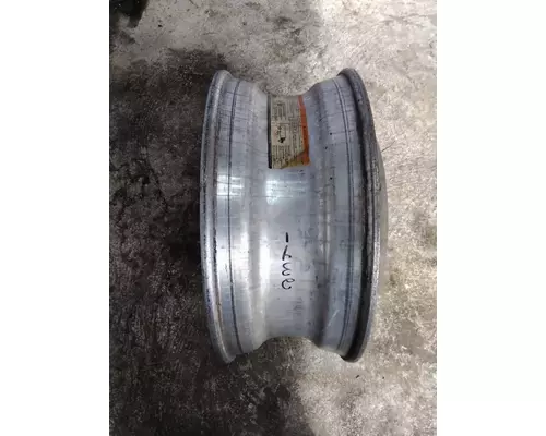 HUB PILOTED - ALUMINUM 22.5 X 8.25 WHEEL