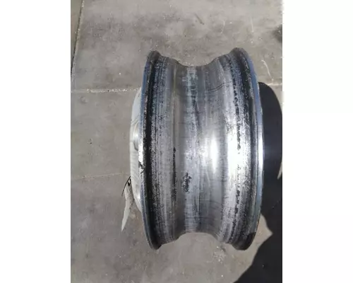 HUB PILOTED - ALUMINUM 22.5 X 8.25 WHEEL