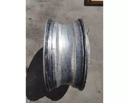 HUB PILOTED - ALUMINUM 22.5 X 8.25 WHEEL