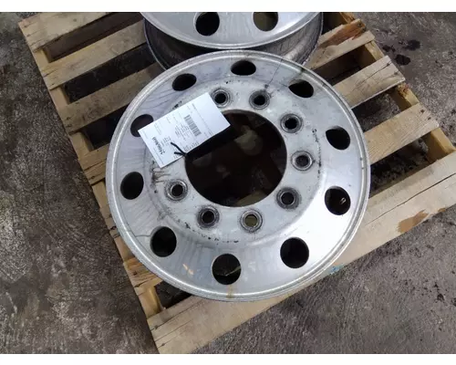 HUB PILOTED - ALUMINUM 22.5 X 8.25 WHEEL