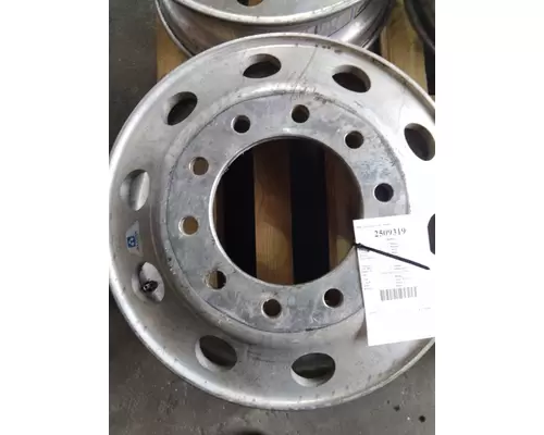 HUB PILOTED - ALUMINUM 22.5 X 8.25 WHEEL