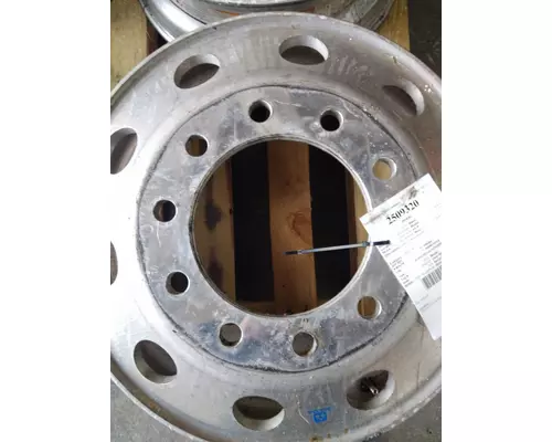 HUB PILOTED - ALUMINUM 22.5 X 8.25 WHEEL