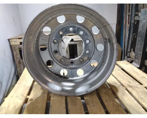 HUB PILOTED - ALUMINUM 22.5 X 8.25 WHEEL