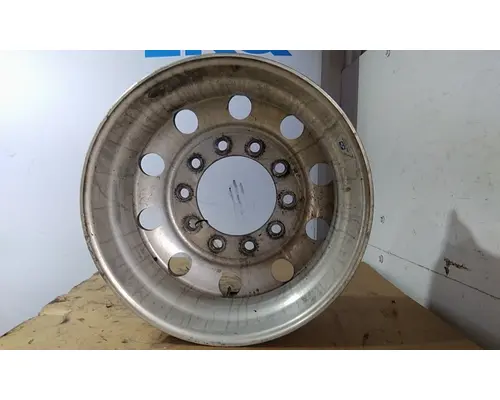 HUB PILOTED - ALUMINUM 22.5 X 8.25 WHEEL