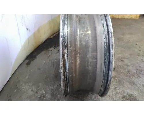 HUB PILOTED - ALUMINUM 22.5 X 8.25 WHEEL