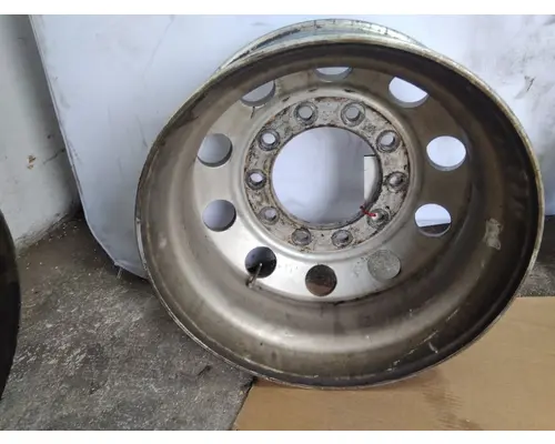 HUB PILOTED - ALUMINUM 22.5 X 8.25 WHEEL