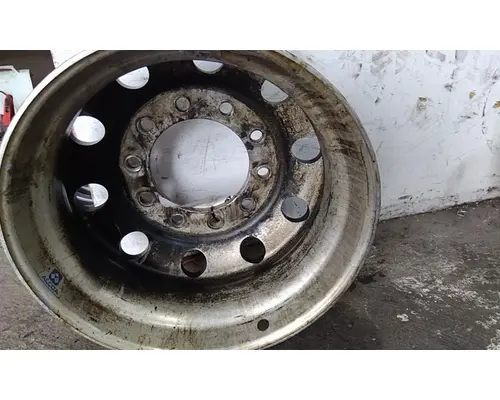 HUB PILOTED - ALUMINUM 22.5 X 8.25 WHEEL
