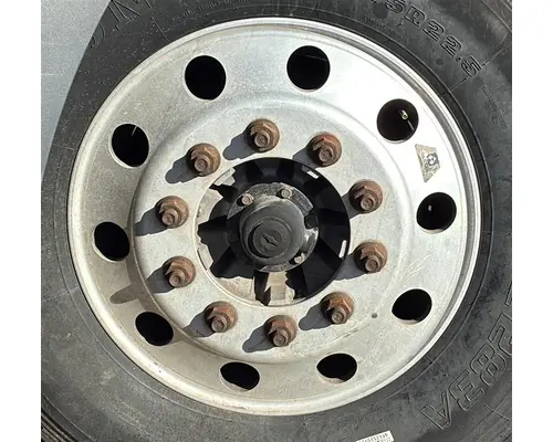HUB PILOTED - ALUMINUM 22.5 X 8.25 WHEEL
